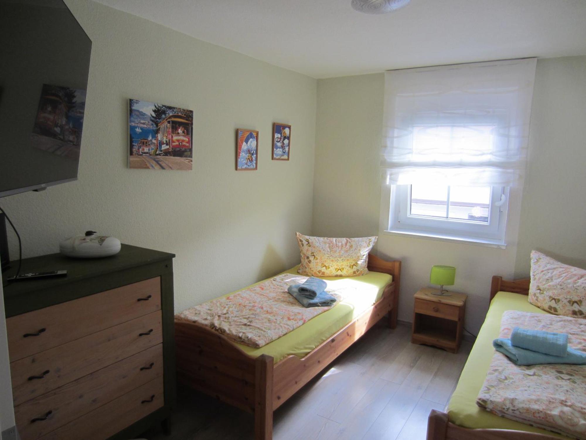 Ferienwohnung Bienwald Mit Pool Fuer 4 - 6 Personen Mit 3 Schlafzimmern Grobitz Екстериор снимка